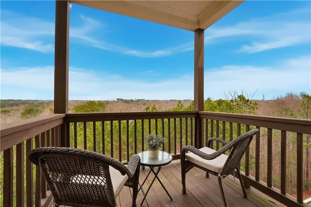 $949,000 | 515 Willow Oak Way, Roswell, GA 30076