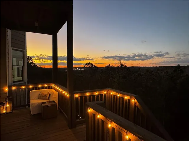 $949,000 | 515 Willow Oak Way, Roswell, GA 30076