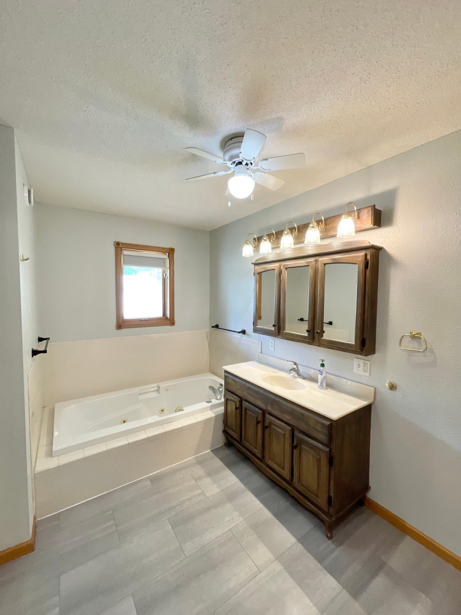212 Eastern Avenue South Comfrey, MN 56019 - Photo 23 of 70