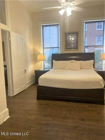 $2,250 | 105 North Pearl Street, Unit B, Natchez, MS 39120