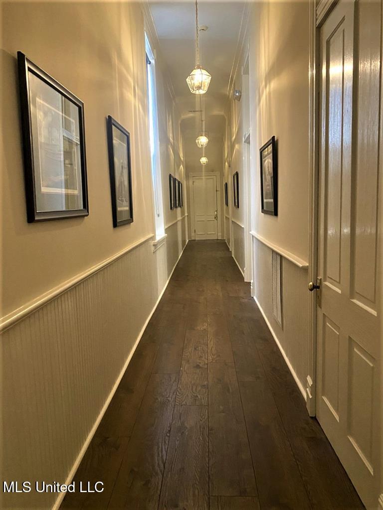 105 North Pearl Street, Unit B Natchez, MS 39120 - Photo 18 of 28 20241467_17