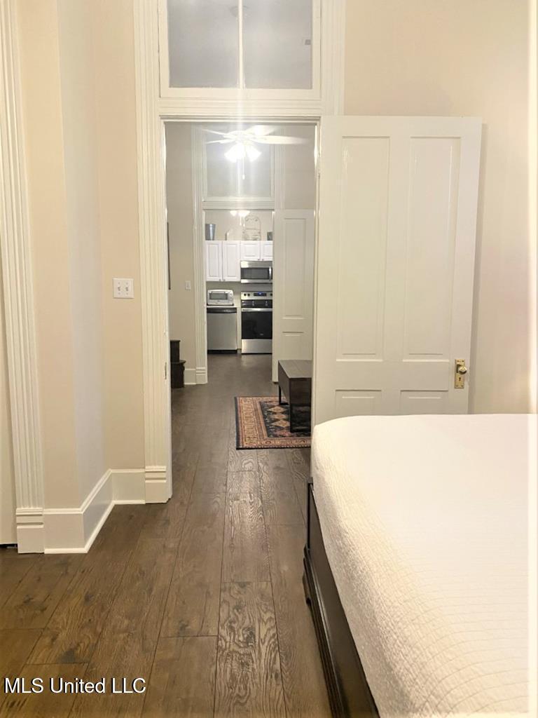 105 North Pearl Street, Unit B Natchez, MS 39120 - Photo 9 of 28 20241467_8