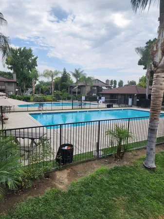 $1,425 | 4860 East Lane Avenue, Unit 118, Fresno, CA 93727