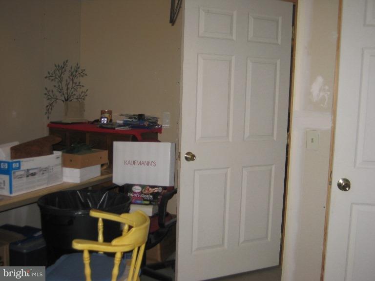 1150 Birch Road Lebanon, PA 17042 - Photo 13 of 23 Gallery Image 13