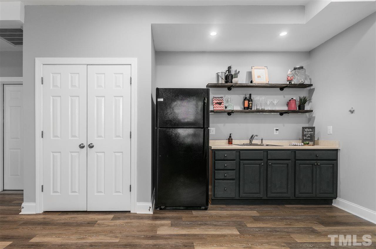 506 Frontgate Drive Cary, NC 27519 - Photo 23 of 30