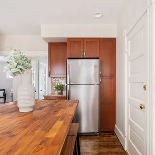 $935,000 | 87 Kinnaird Street, Unit 2, Cambridge, MA 02139