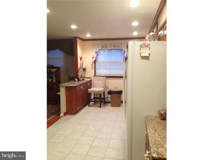 3844 Salina Road Philadelphia, PA 19154 - Photo 8 of 13 Gallery Image 8