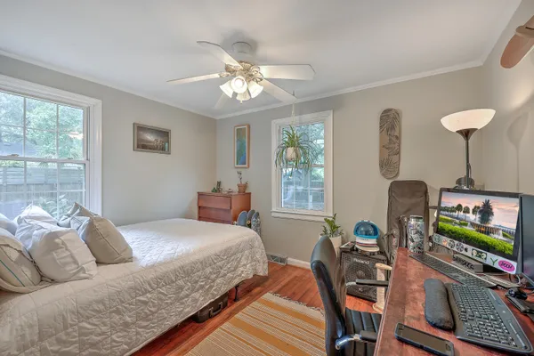 $3,600 | 736 McCants Drive, Mount Pleasant, SC 29464