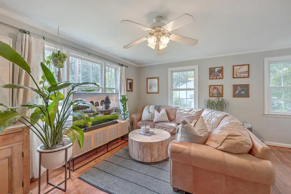 $3,600 | 736 McCants Drive, Mount Pleasant, SC 29464