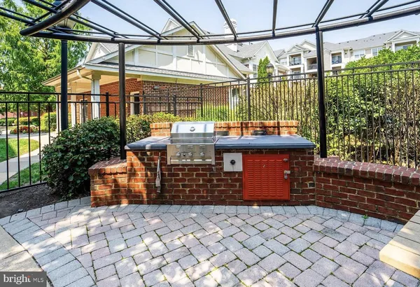 $375,000 | 12905 Centre Park Circle, Unit 212, Herndon, VA 20171
