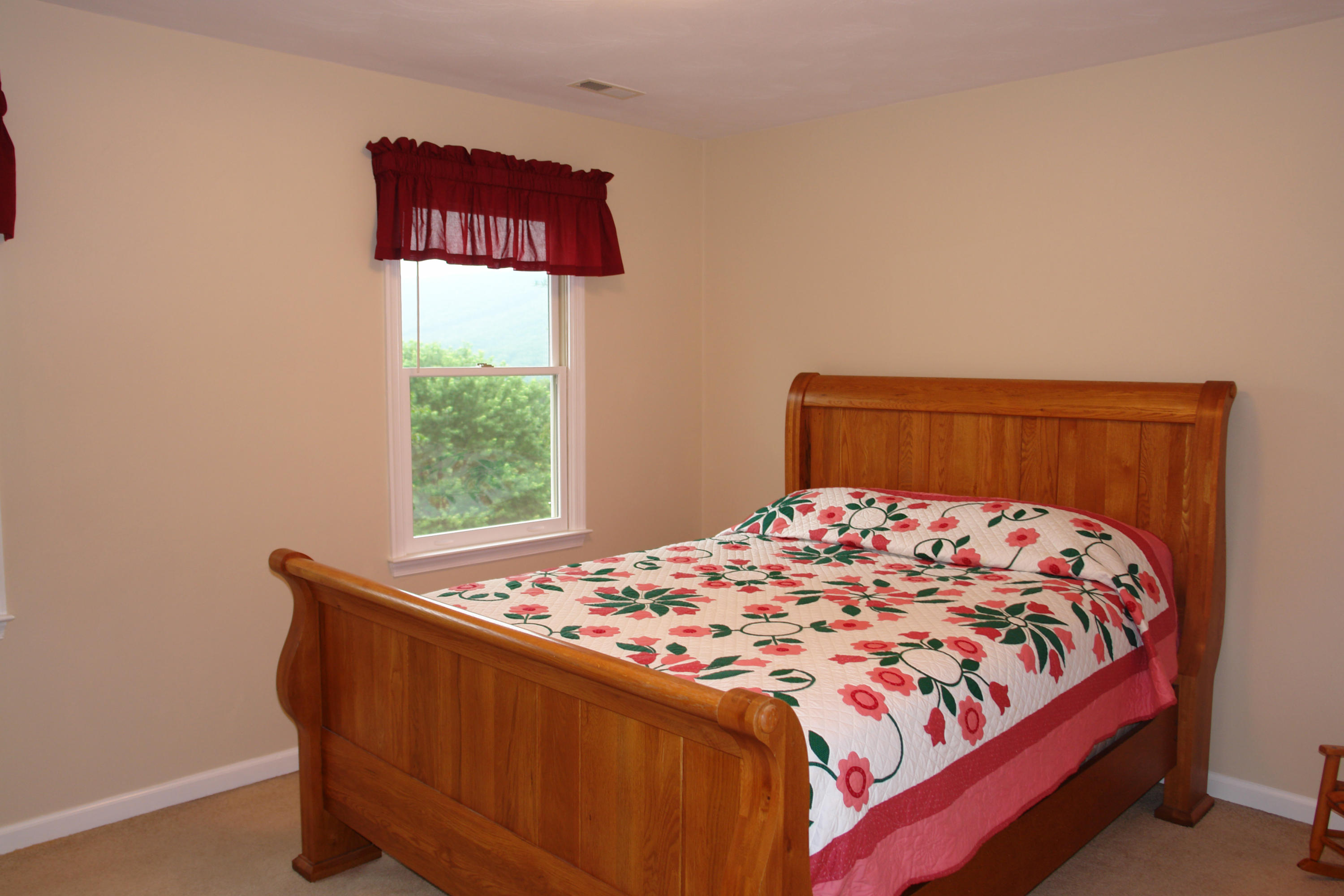 584 Winesap Road Roanoke, VA 24019 - Photo 22 of 34 DSC02153