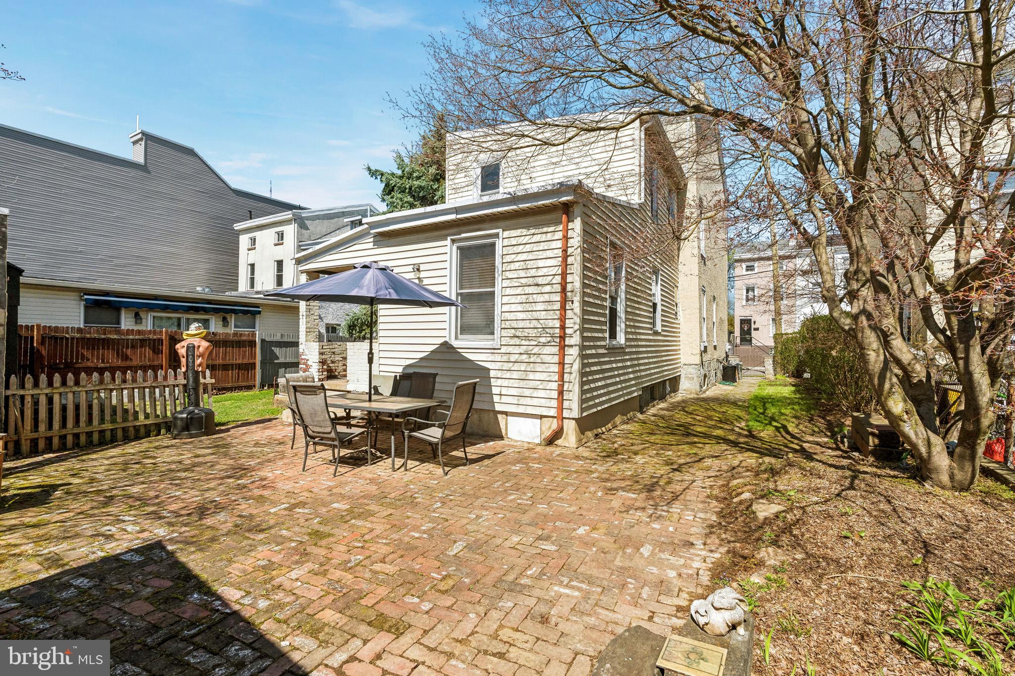 439 Lemonte Street Philadelphia, PA 19128 - Photo 40 of 42 a view of a house with backyard and sitting area