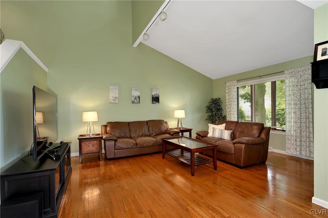 1728 Butztown Road, Unit B1 Bethlehem, PA 18017 - Photo 10 of 19 Gallery Image 10