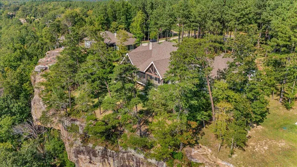 $1,375,000 | 209 Moonshine Drive, Jasper, TN 37347