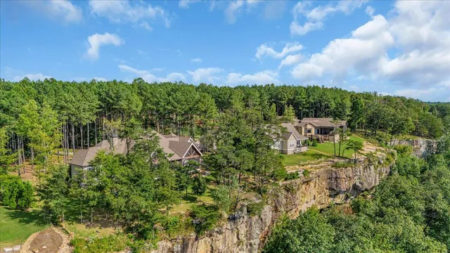 $1,389,000 | 209 Moonshine Drive, Jasper, TN 37347