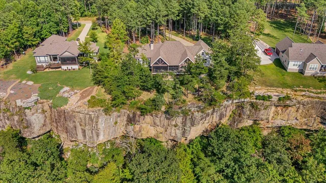 $1,389,000 | 209 Moonshine Drive, Jasper, TN 37347