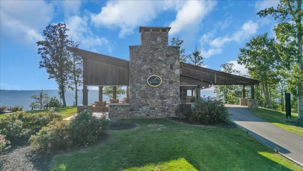 $1,375,000 | 209 Moonshine Drive, Jasper, TN 37347