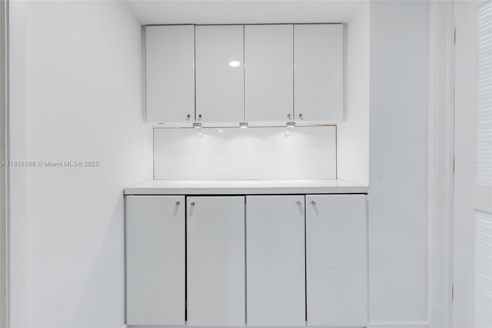 2000 Towerside Terrace, Unit 406 Miami, FL 33138 - Photo 28 of 56