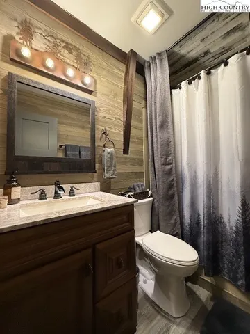 $218,900 | 76 Creekside Court, Unit B, Banner Elk, NC 28604