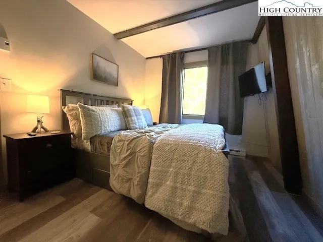 $218,900 | 76 Creekside Court, Unit B, Banner Elk, NC 28604