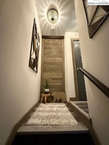 $218,900 | 76 Creekside Court, Unit B, Banner Elk, NC 28604