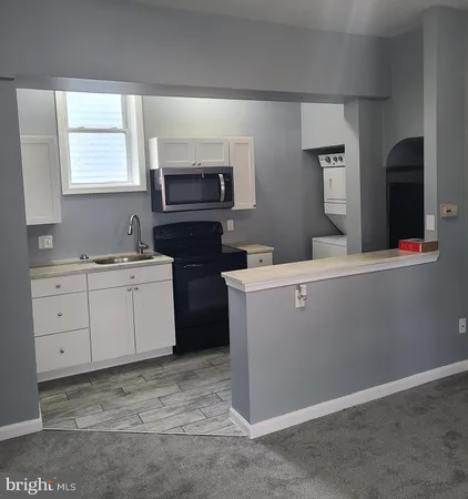 $1,350 | 918 North Clayton Street, Unit 1, Wilmington, DE 19805