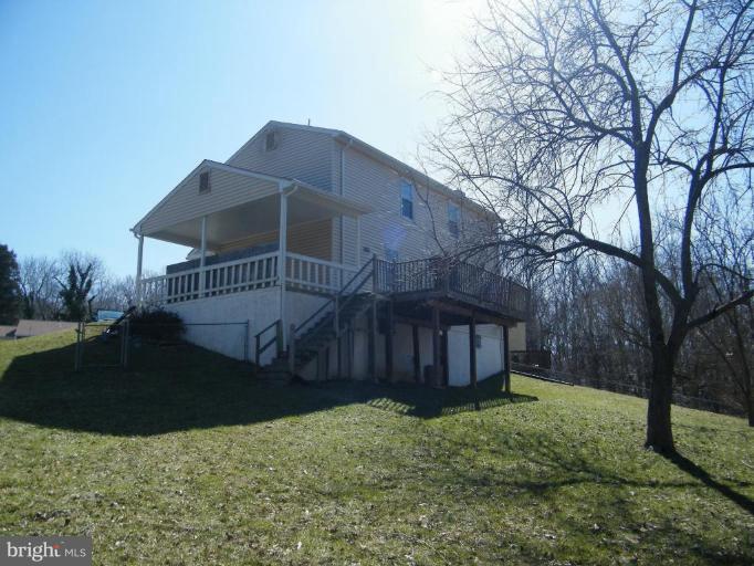 7402 Jaffrey Road Fort Washington, MD 20744 - Photo 11 of 11 Exterior (Rear)