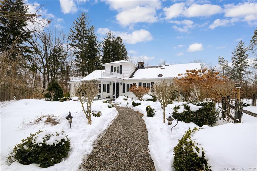 9 Pine Hill Road, a country escape in New Fairfield