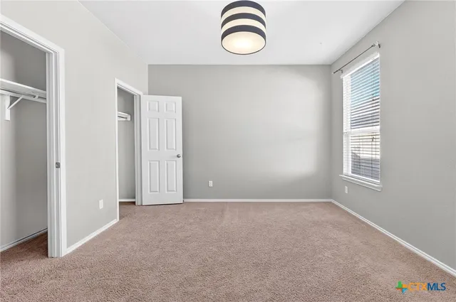 $300,000 | 9012 Lonesome Oak Drive, Temple, TX 76502