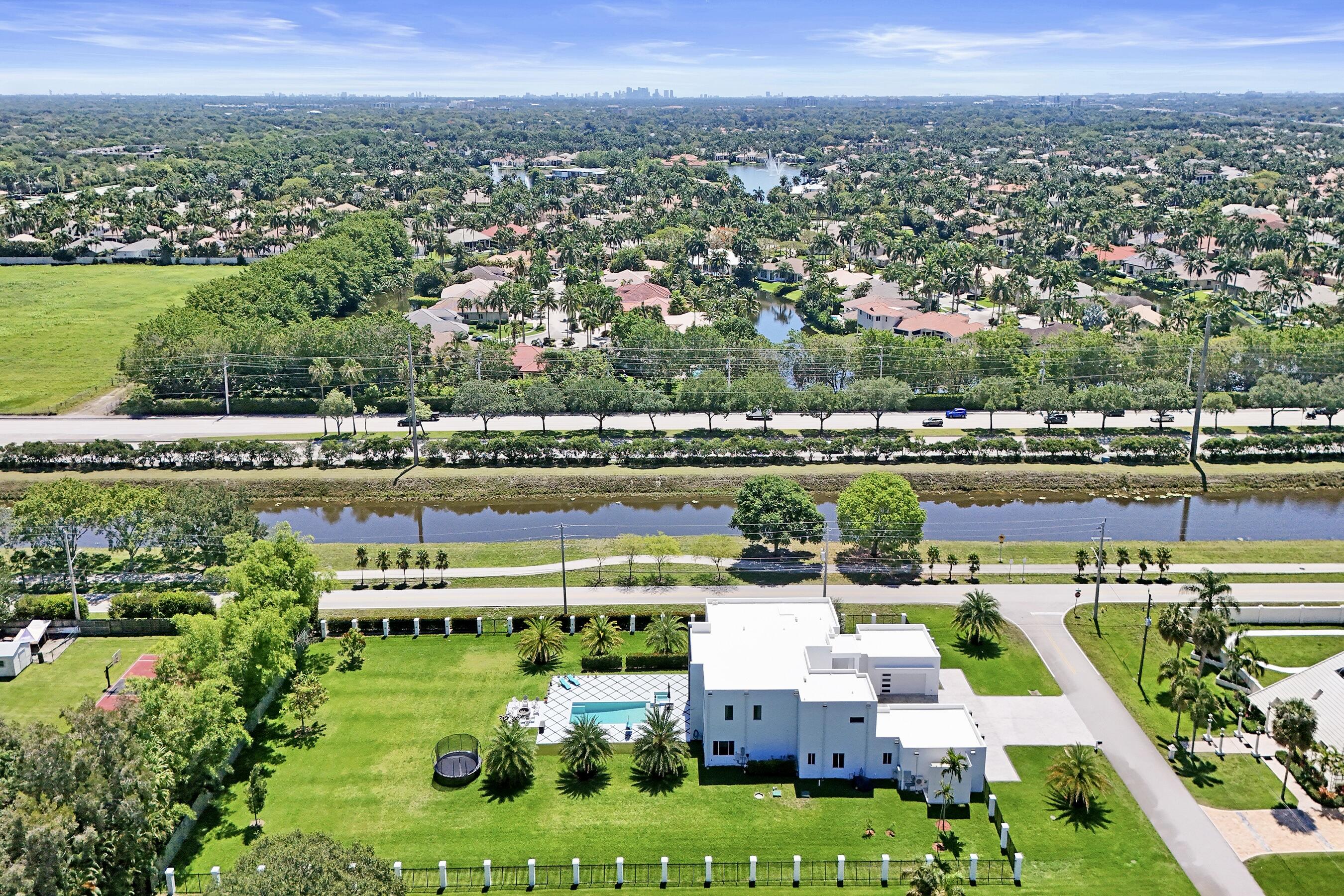 11201 Southwest 3rd Street Plantation, FL 33325 - Photo 4 of 79 Aerial. Location