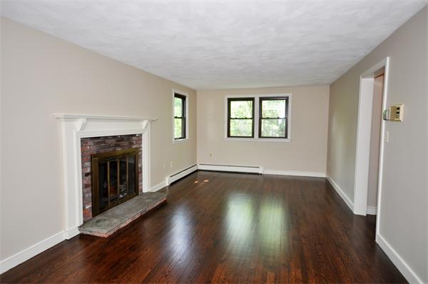 65 Crabtree Road Concord, MA 01742 - Photo 3 of 12 Gallery Image 3