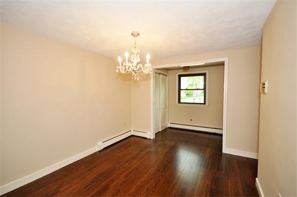 65 Crabtree Road Concord, MA 01742 - Photo 5 of 12 Gallery Image 5
