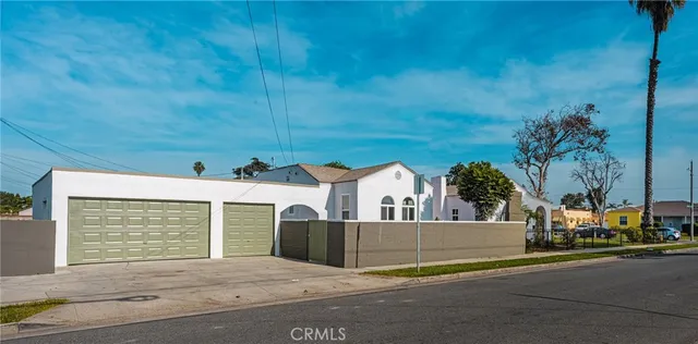 $799,900 | 621 South Burris Avenue, Compton, CA 90221
