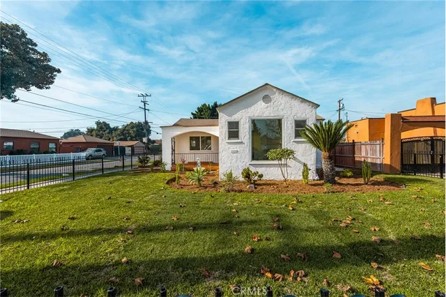$799,900 | 621 South Burris Avenue, Compton, CA 90221