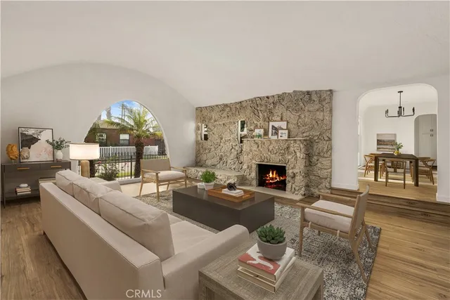 $799,900 | 621 South Burris Avenue, Compton, CA 90221