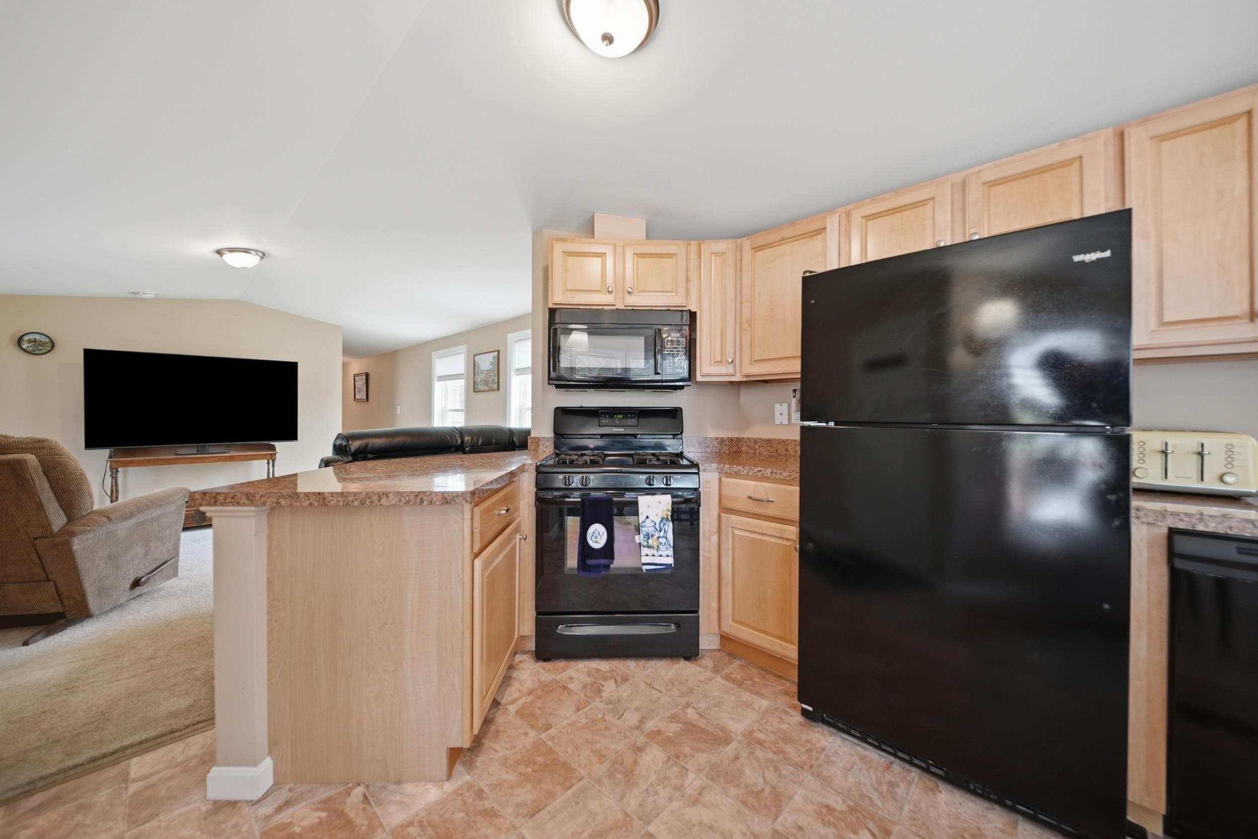 20 Black Forest Road North Hampton, NH 03862 - Photo 9 of 33