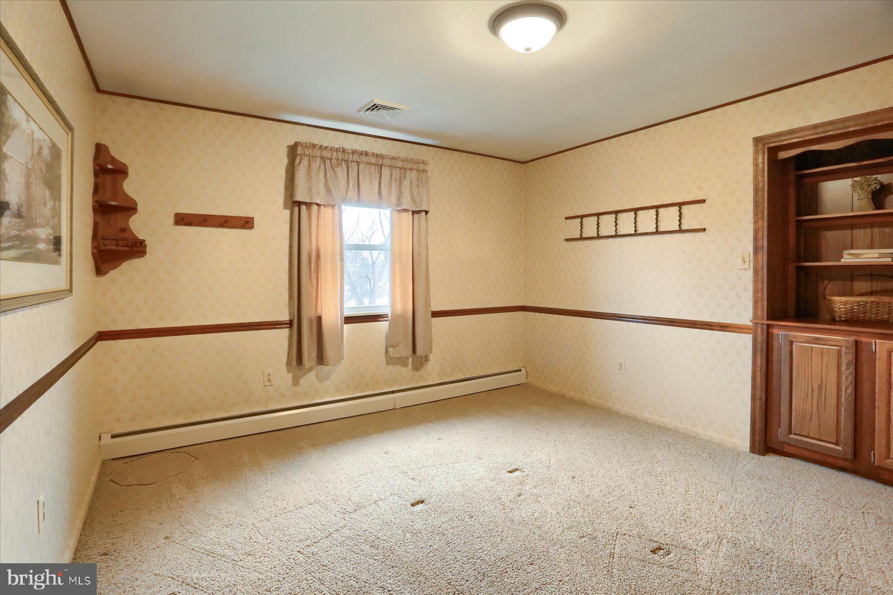 7409 Slate Ridge Road Harrisburg, PA 17112 - Photo 9 of 33 Formal dining room...