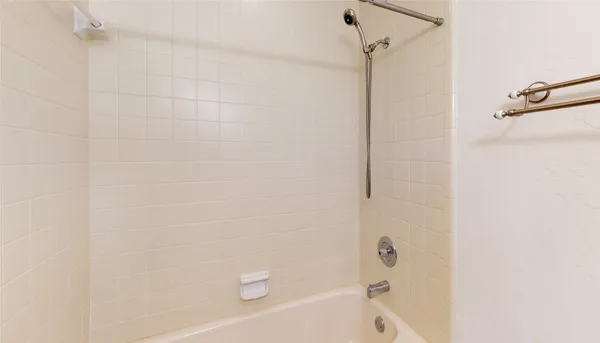 $3,000 | 11 Sand Piper Place, The Woodlands, TX 77381