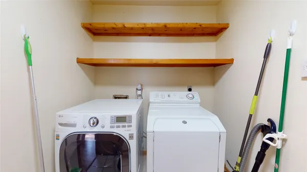 $3,000 | 11 Sand Piper Place, The Woodlands, TX 77381