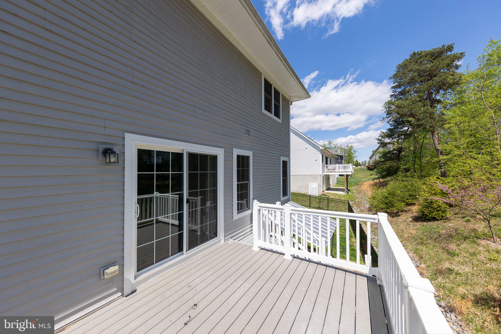 112 Colonial Drive Cross Junction, VA 22625 - Photo 38 of 45