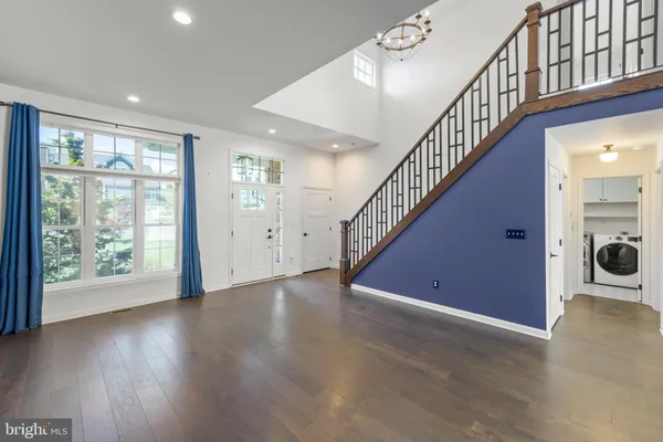 $529,900 | 112 Colonial Drive, Cross Junction, VA 22625