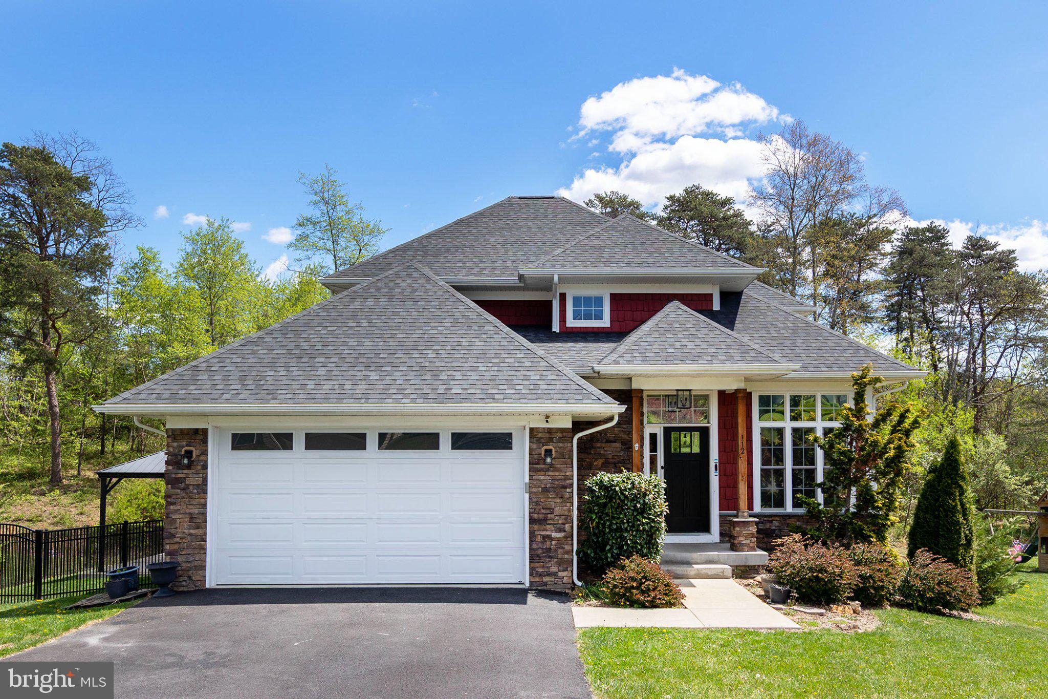 112 Colonial Drive Cross Junction, VA 22625 - Photo 41 of 45 a front view of a house with garden