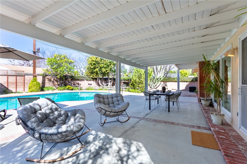 11017 Baird Avenue Porter Ranch, CA 91326 - Photo 2 of 35