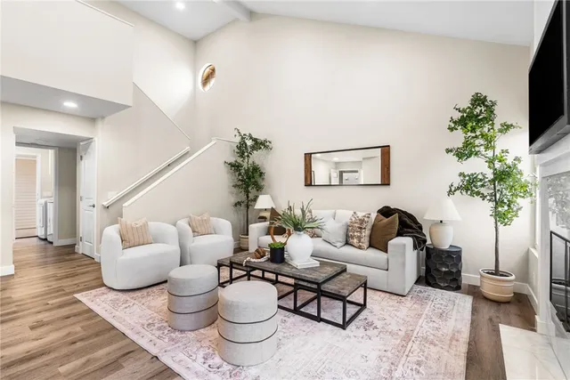 $1,049,000 | 12524 Wedgwood Circle, North Tustin, CA 92780