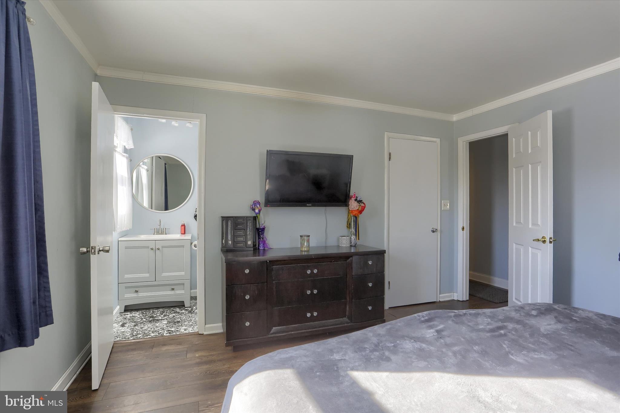 5453 Devonshire Road Harrisburg, PA 17112 - Photo 13 of 35