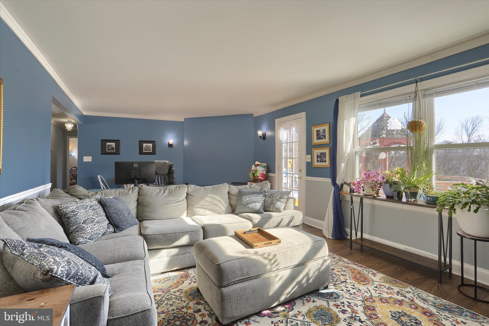 5453 Devonshire Road Harrisburg, PA 17112 - Photo 4 of 35