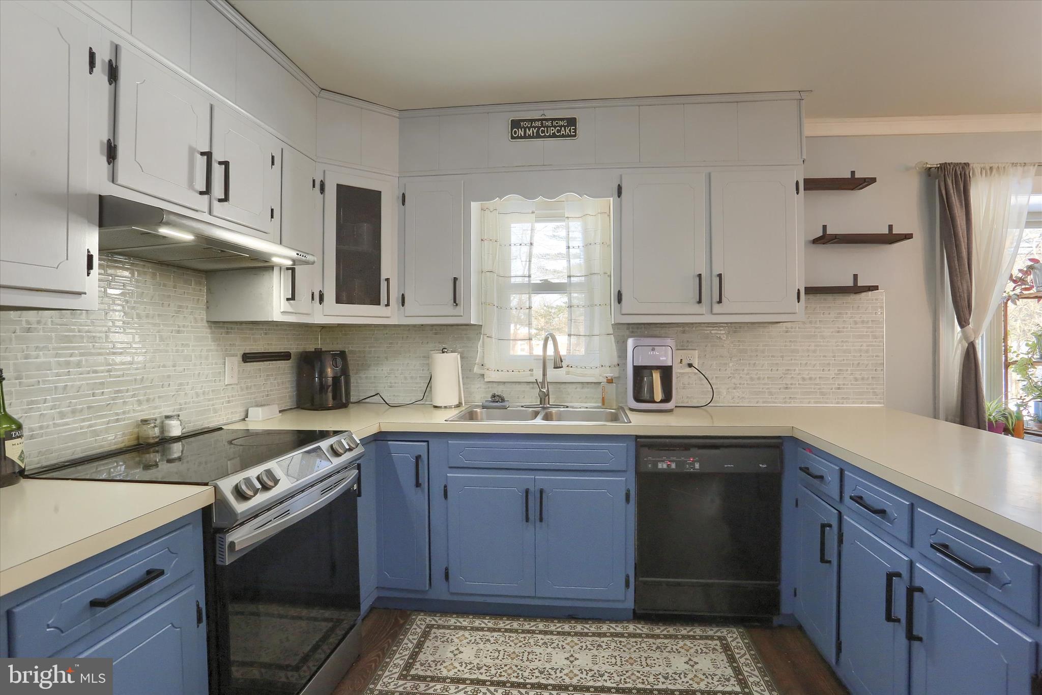 5453 Devonshire Road Harrisburg, PA 17112 - Photo 10 of 35