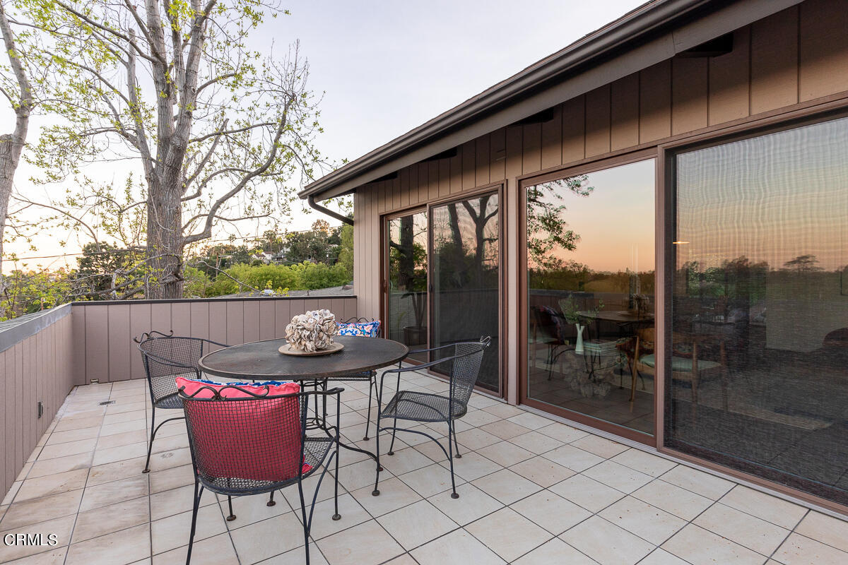 205 Malcolm Drive Pasadena, CA 91105 - Photo 26 of 28 205 Malcolm_432_mls