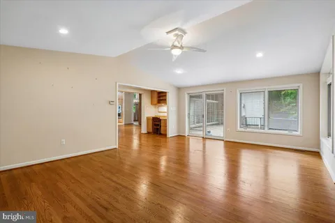 $1,300,000 | 9009 Charred Oak Drive, Bethesda, MD 20817