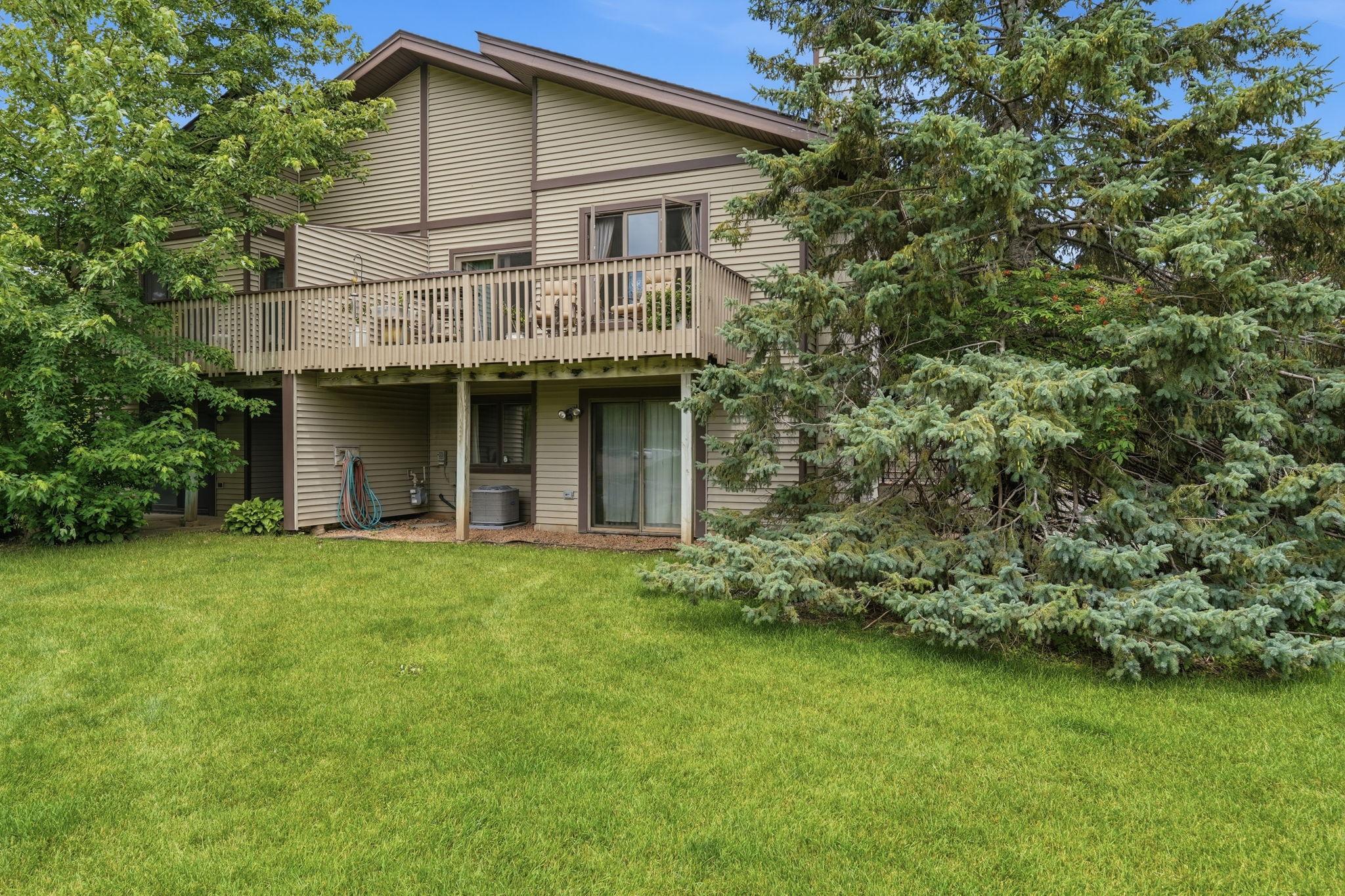 1589 Four Oaks Road Eagan, MN 55121 - Photo 22 of 31